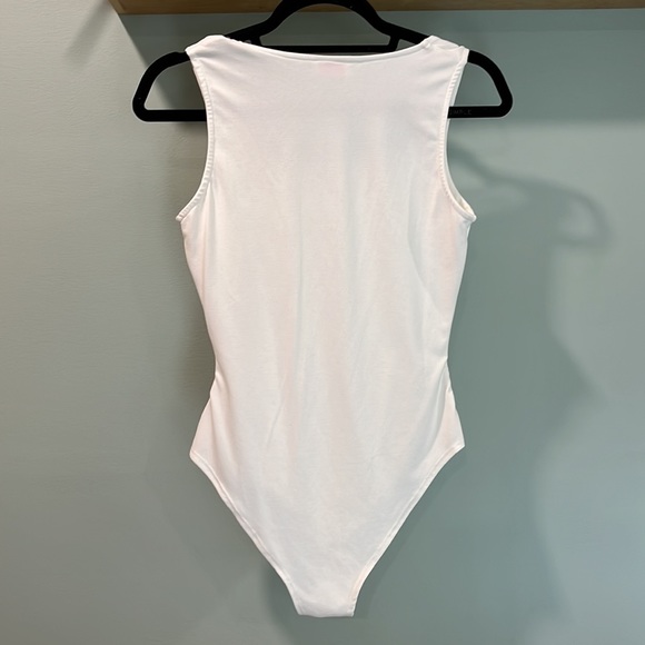 Bodysuit - Picture 8 of 9